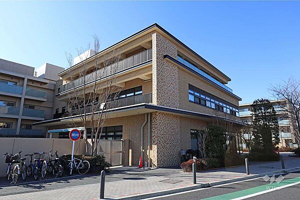 ポピンズナーサリースクール世田谷中町[私立]の外観