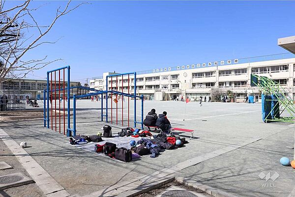 喜多見小学校[公立]の外観