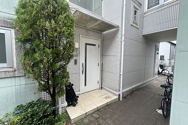 物件の玄関