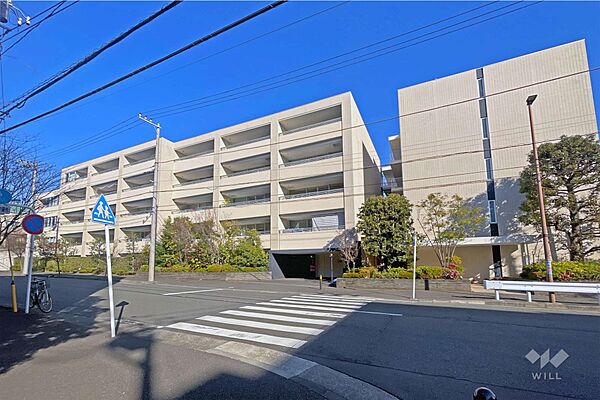 グランドメゾンたまプラーザエアーズハウスの外観（南東側から）