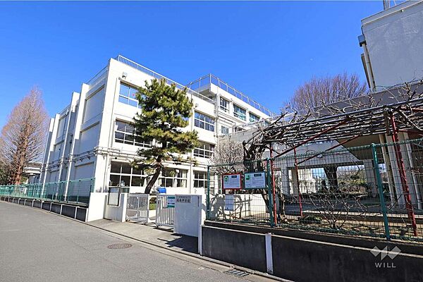 砧南中学校[公立]の外観