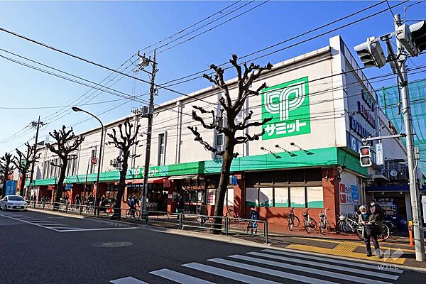サミットストア(桜店)の外観