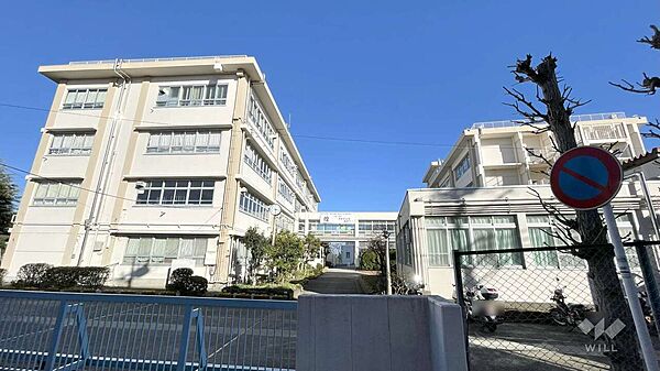 菅生中学校[公立]の外観