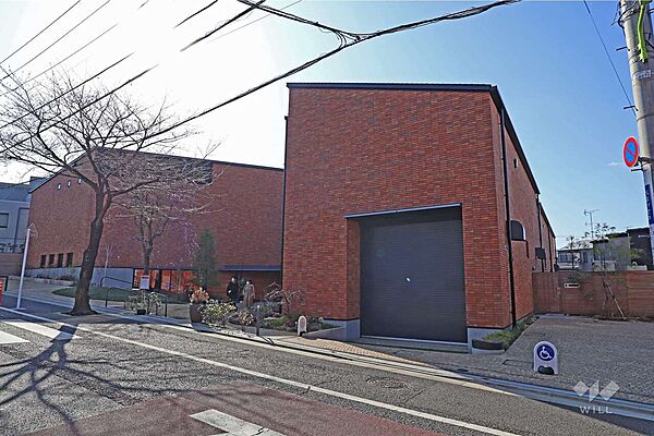 長谷川町子美術館の外観