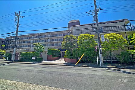 高津スカイハイツの外観（北西側から）