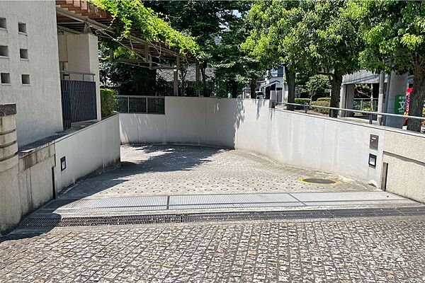 駐車場を拡大表示