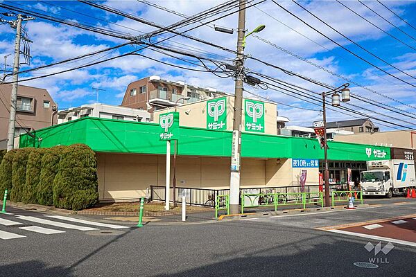 サミットストア(弦巻通り店)の外観