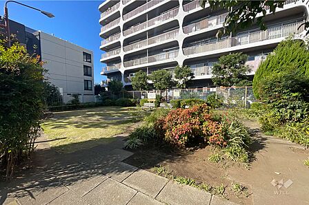 隣接する世田谷区立南烏山なんてん公園