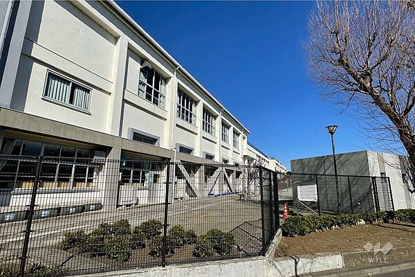 東深沢小学校[公立]の外観