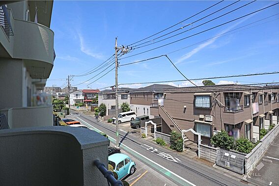バルコニーから...