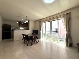 柏市高田 4LDKのリビング/ダイニング