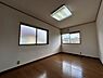 洋室：全室南に面した明るく温かいお部屋です◎