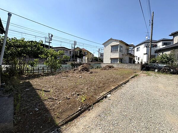 陽当たり良好な平坦地です。明るい空間で家族団らんの時間を過ごせますね♪
