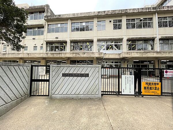 牧野原小学校まで徒歩約7分●教育目標「かしこく　やさしく　たくましく」