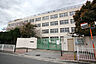 その他：八戸ノ里小学校　徒歩約６分