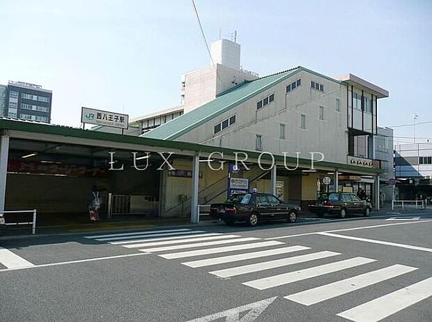 西八王子駅(JR 中央本線) バス乗車11分、「元八事務所」停歩4分。 3010m