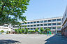 周辺：横浜市立坂本小学校（570m）