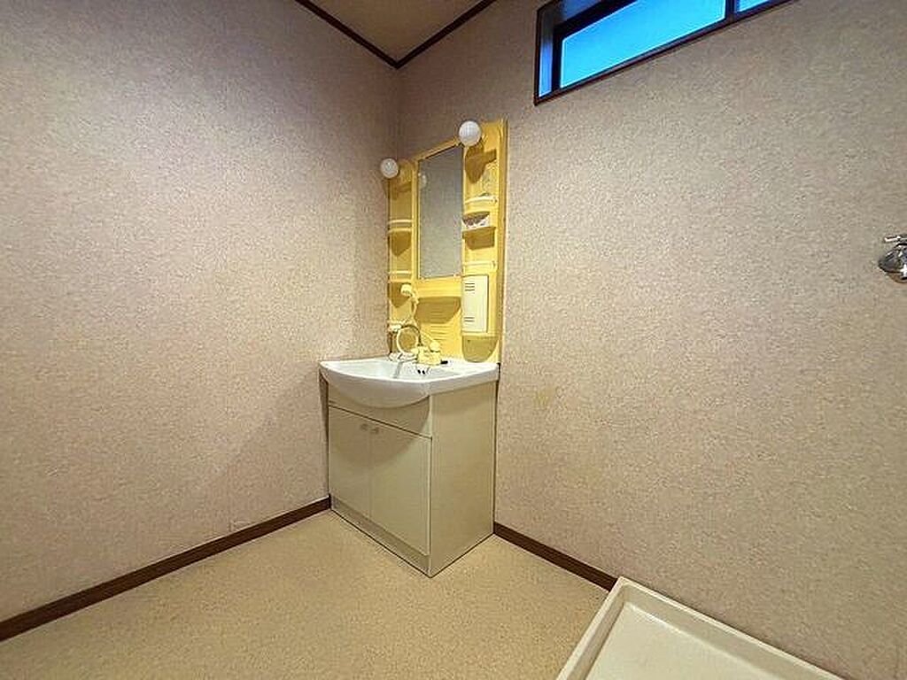 Image 34