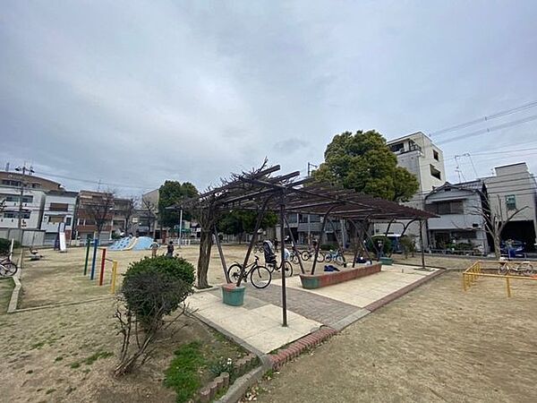 清水南公園 210m