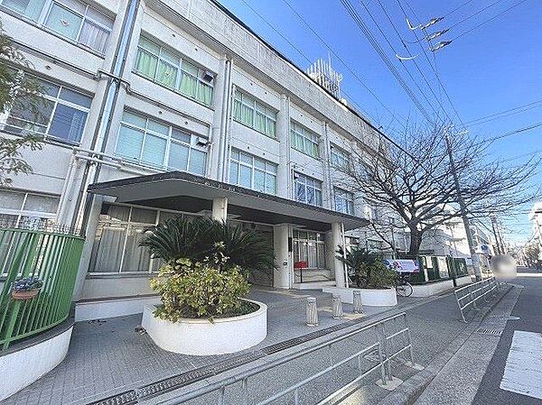 大阪市立菅原小学校 110m