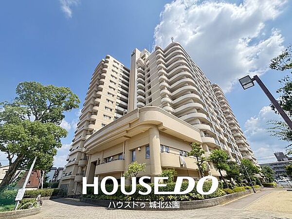 外観：327002792108