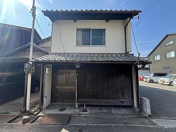 外観：328000615093