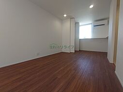 東京メトロ東西線 葛西駅 徒歩13分の賃貸マンション 2階ワンルームのリビング/ダイニング