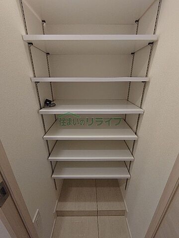 収納