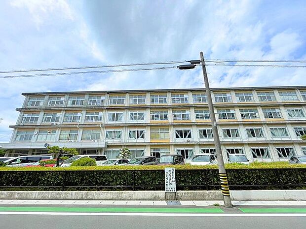 浜松市立鴨江小学校 500m