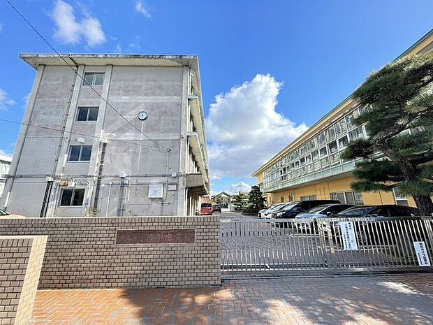 浜松市立南部中学校 2600m