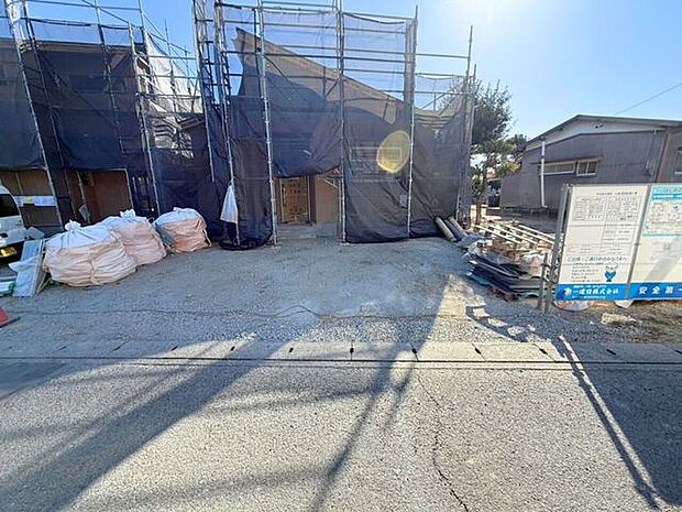 前面道路含む現地写真