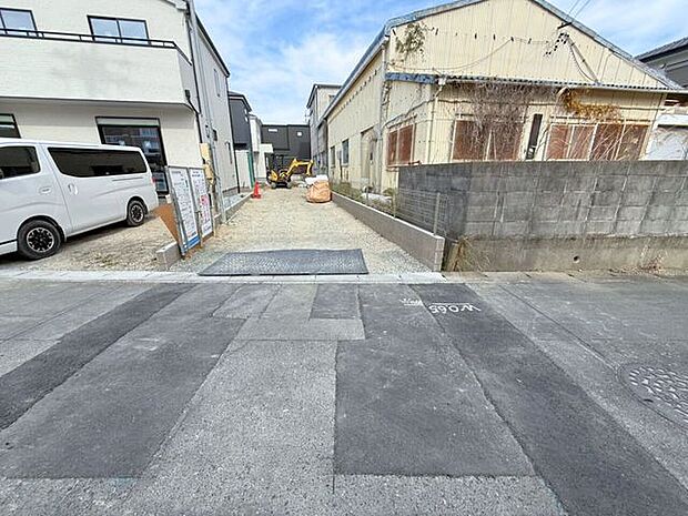 前面道路含む現地写真