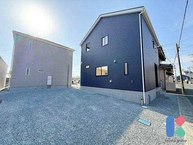 これからマイホームになるかもしれないお家。そう思うとなんだかワクワクしませんか？「このお家のココが素敵！」「ここに住んだらこういう風にしたいな！」たくさんイメージしながら楽しくご内覧ください♪