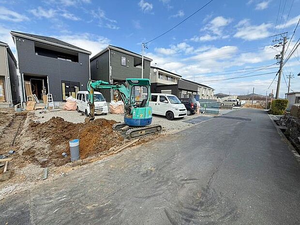 前面道路含む現地写真