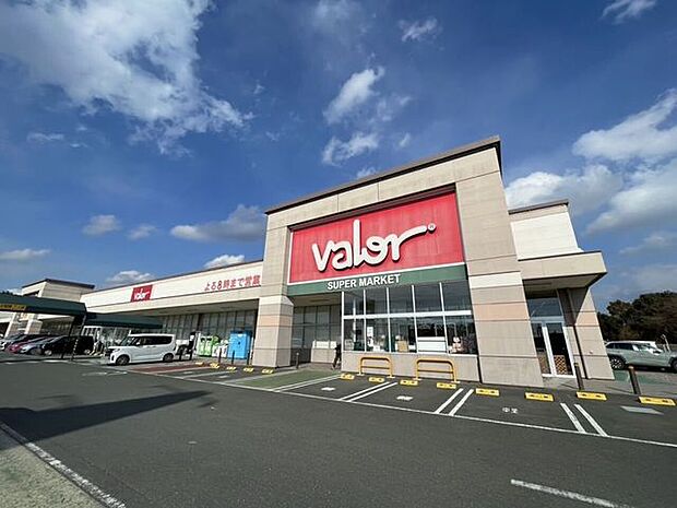 スーパーマーケットバロー有玉店営業時間:10:00〜21:00 800m