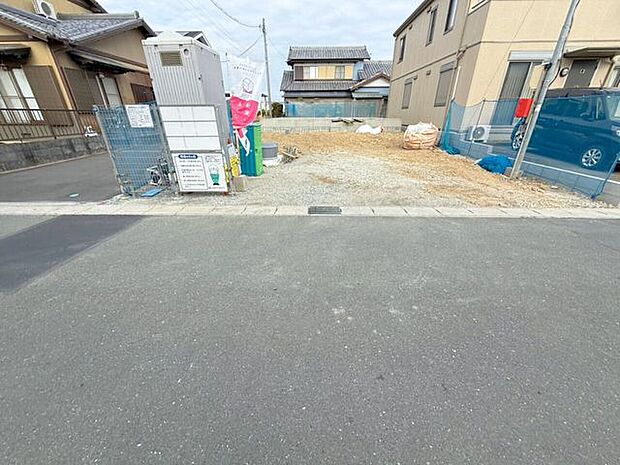 前面道路含む現地写真