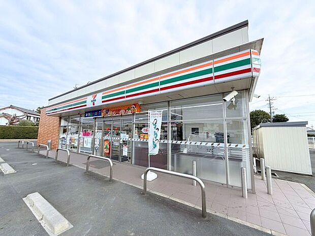 コンビニ セブンイレブン浜松恒武町店 1118m