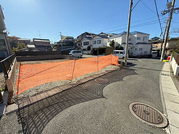 前面道路含む現地写真