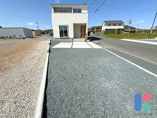 これからマイホームになるかもしれないお家。そう思うとなんだかワクワクしませんか?「このお家のココが素敵!」「ここに住んだらこういう風にしたいな!」たくさんイメージしながら楽しくご内覧ください♪