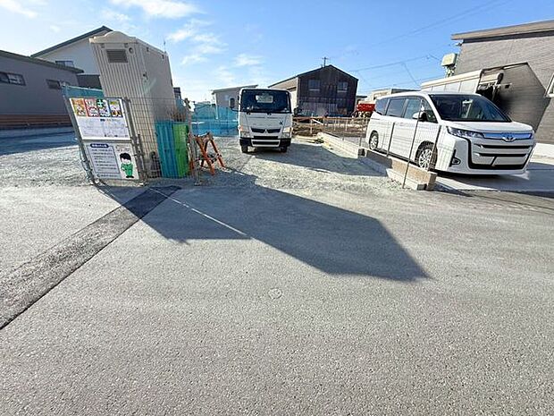 前面道路含む現地写真