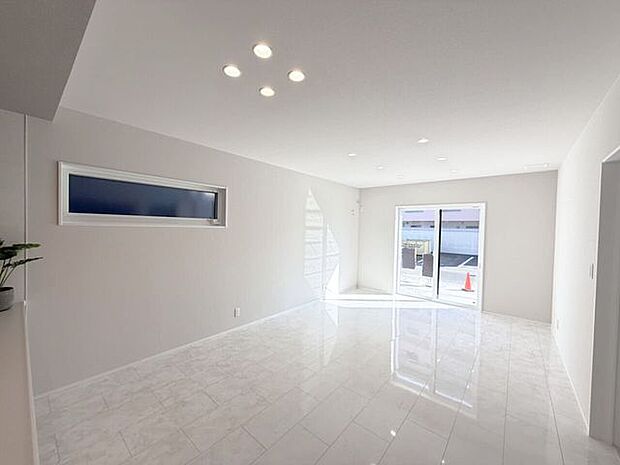 同型写真(リビング)