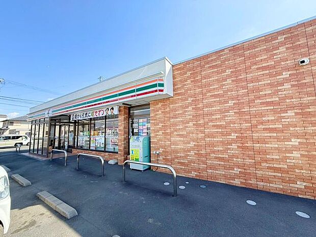 コンビニ セブンイレブン浜松下石田町店 280m