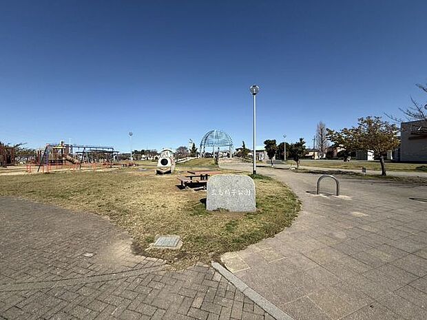 三島楊子公園 850m