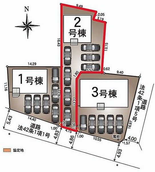 駐車スペース7台分（車種によります）。旗在地は路地部分も駐車することができる為、急な来客時や親せきや友人が遊びに来た時などに便利です♪