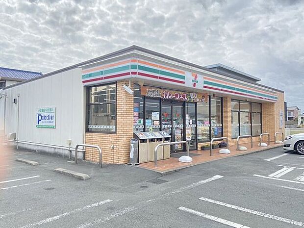 コンビニ セブンレイレブン浜北寺島店 800m