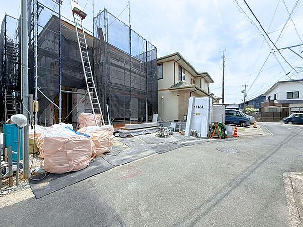 前面道路含む現地写真