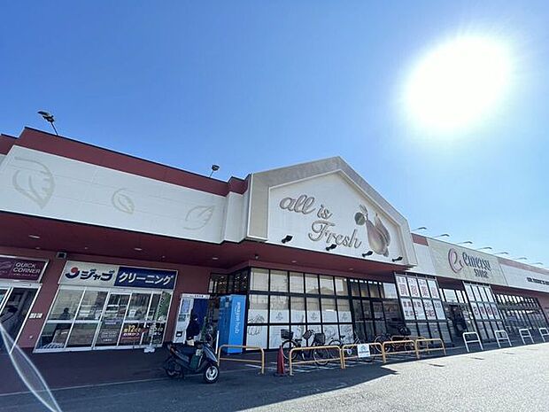 スーパー 遠鉄ストア西ヶ崎店営業時間：9:30～21:00 1600m