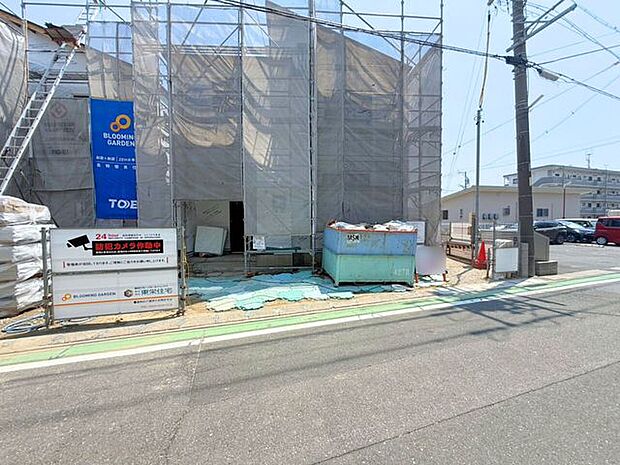 前面道路含む現地写真
