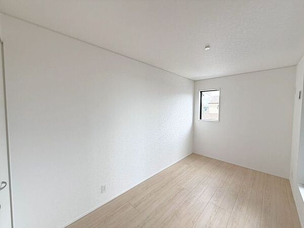 2階6.1帖洋室