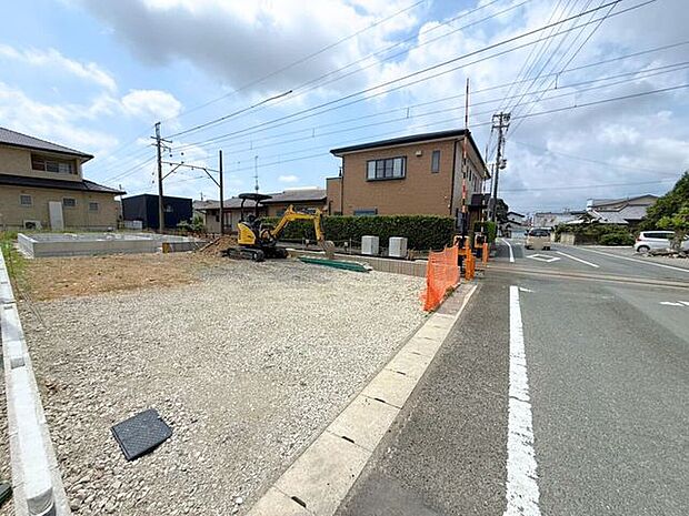 前面道路含む現地写真